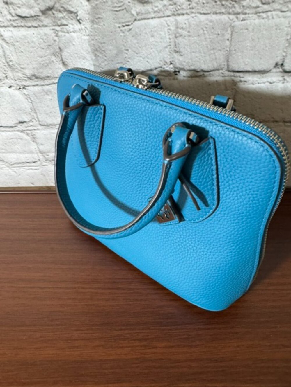 NWOT Tory Burch Mini Swing Satchel Turquoise Blue Pebbled Leather Crossbody